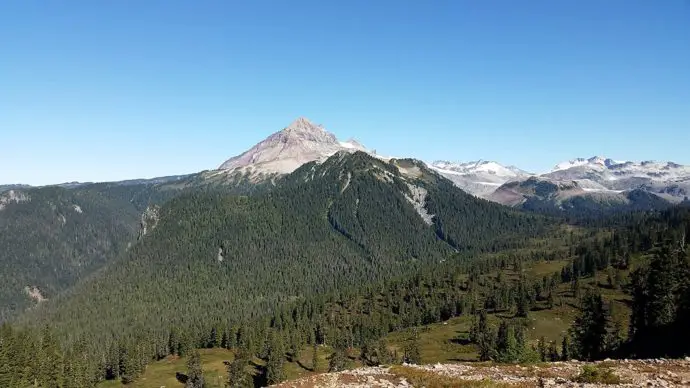 Elfin Lakes Trail Hike In Garibaldi Provincial Park