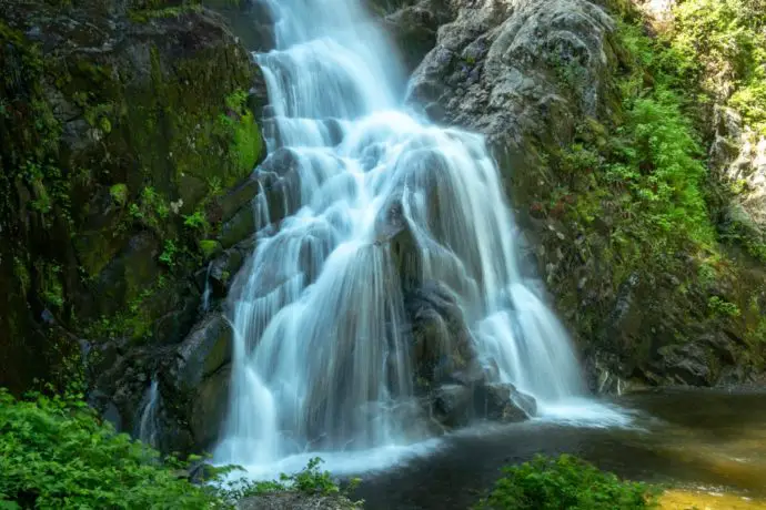 Flood Falls Hike In Hope, B.C. | Outdoor Vancouver